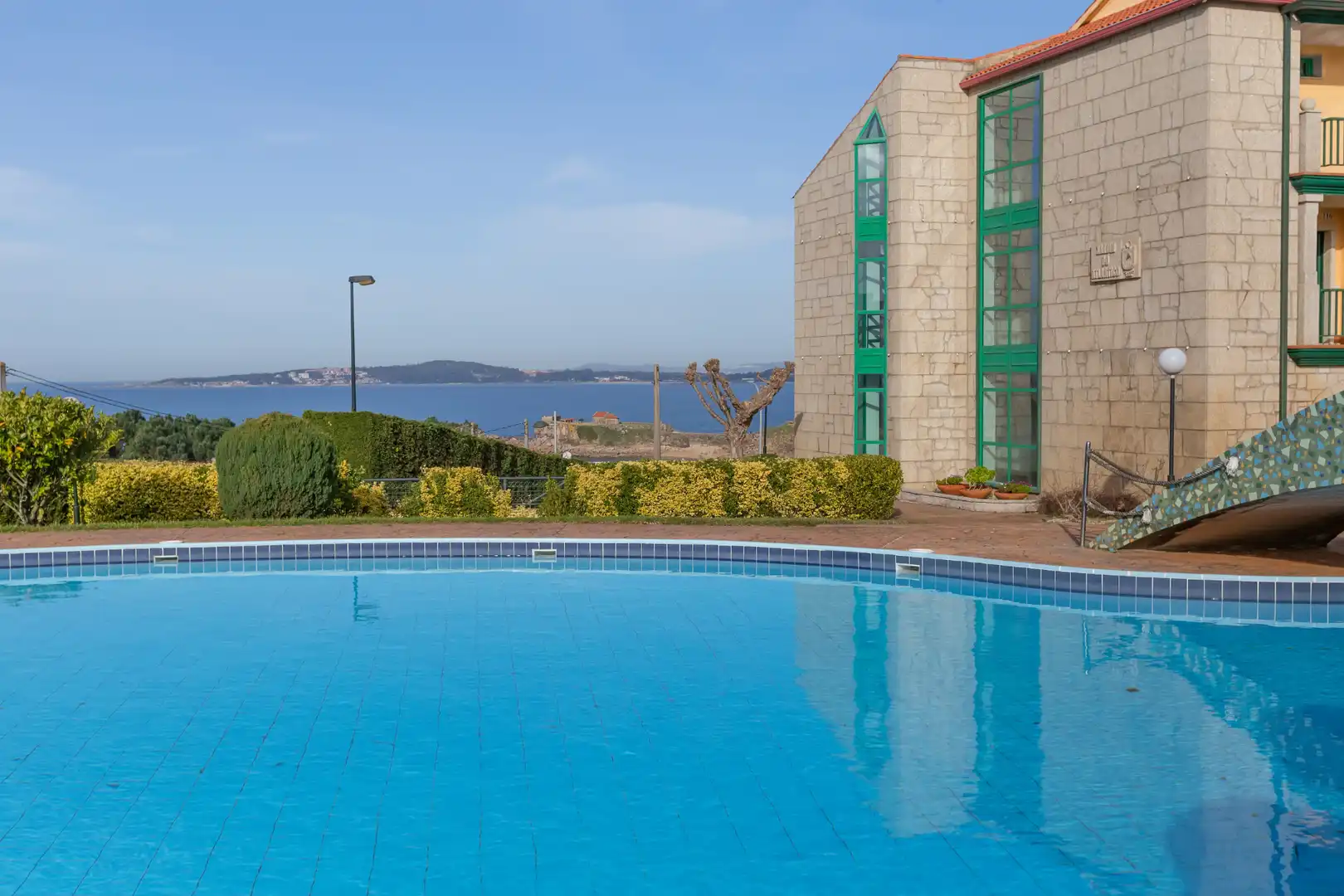 Piscina de Apartament en venda en Sanxenxo amb Terrassa, Traster i Moblat
