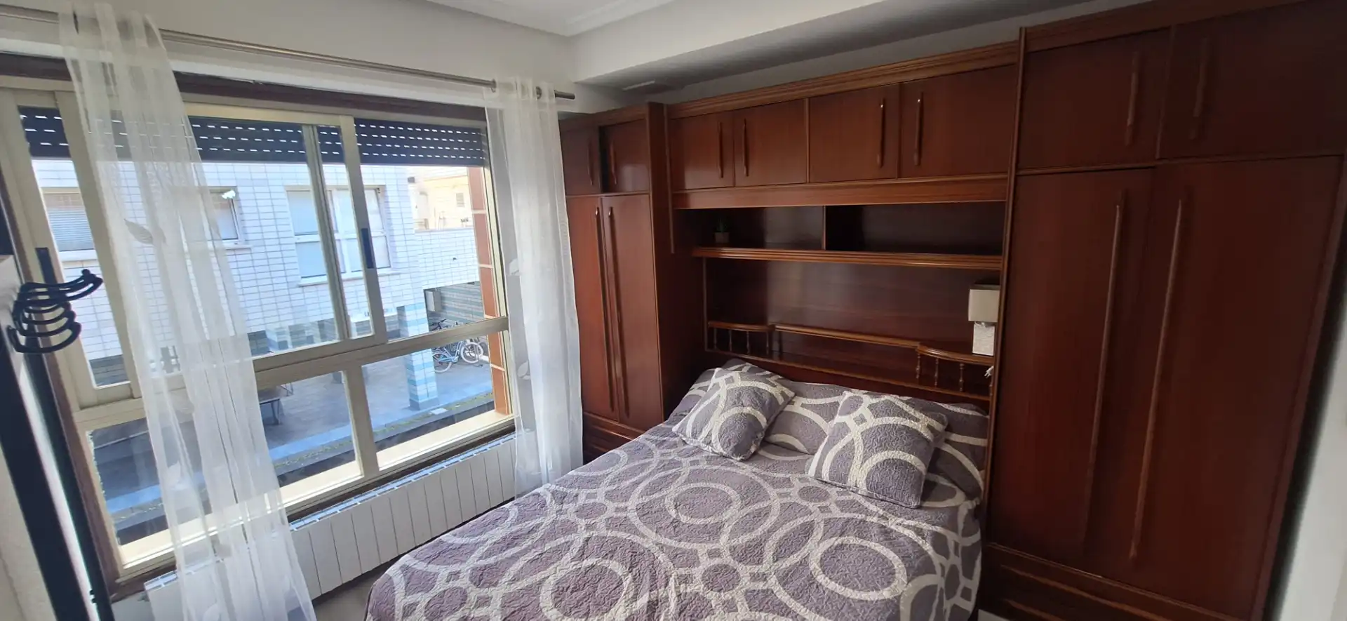 Schlafzimmer von Wohnungen zur Miete in Zarautz mit Möbliert, Ofen und Waschmaschine