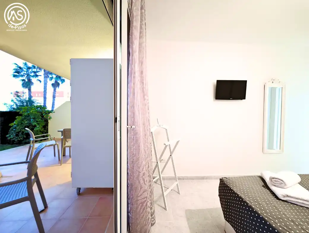 Schlafzimmer von Wohnung zur Miete in Mont-roig del Camp mit Klimaanlage, Heizung und Privatgarten