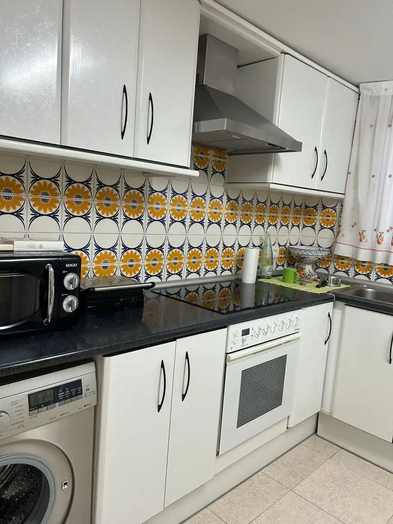 Kitchen of Flat for rent in Valencia  with Air Conditioner and Furnished
