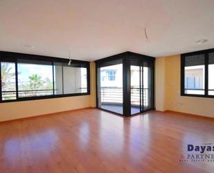 Living room of Apartment to rent in Torrevieja  with Terrace and Balcony