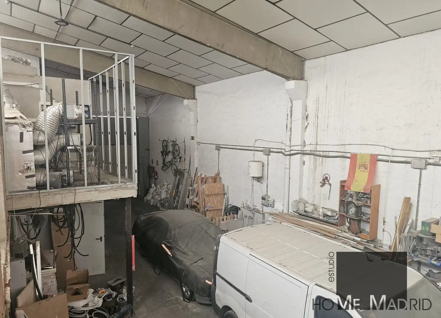 Nau industrial en venda en Alcobendas