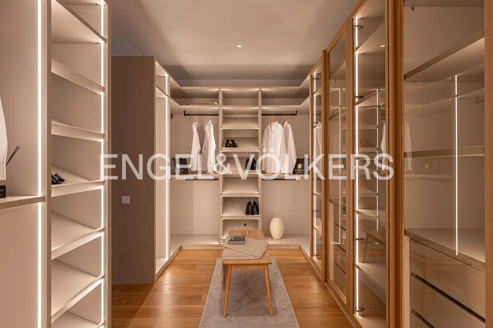 Schlafzimmer von Wohnung zum Verkauf in Madrid mit Klimaanlage, Heizung und Terrasse