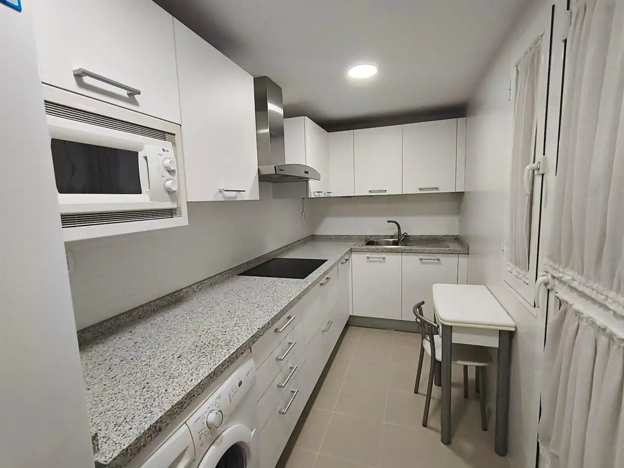 Cocina de Piso de alquiler en Málaga