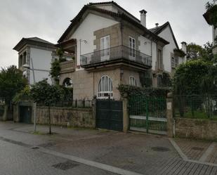 Vista exterior de Casa o xalet en venda en Santiago de Compostela  amb Terrassa i Balcó