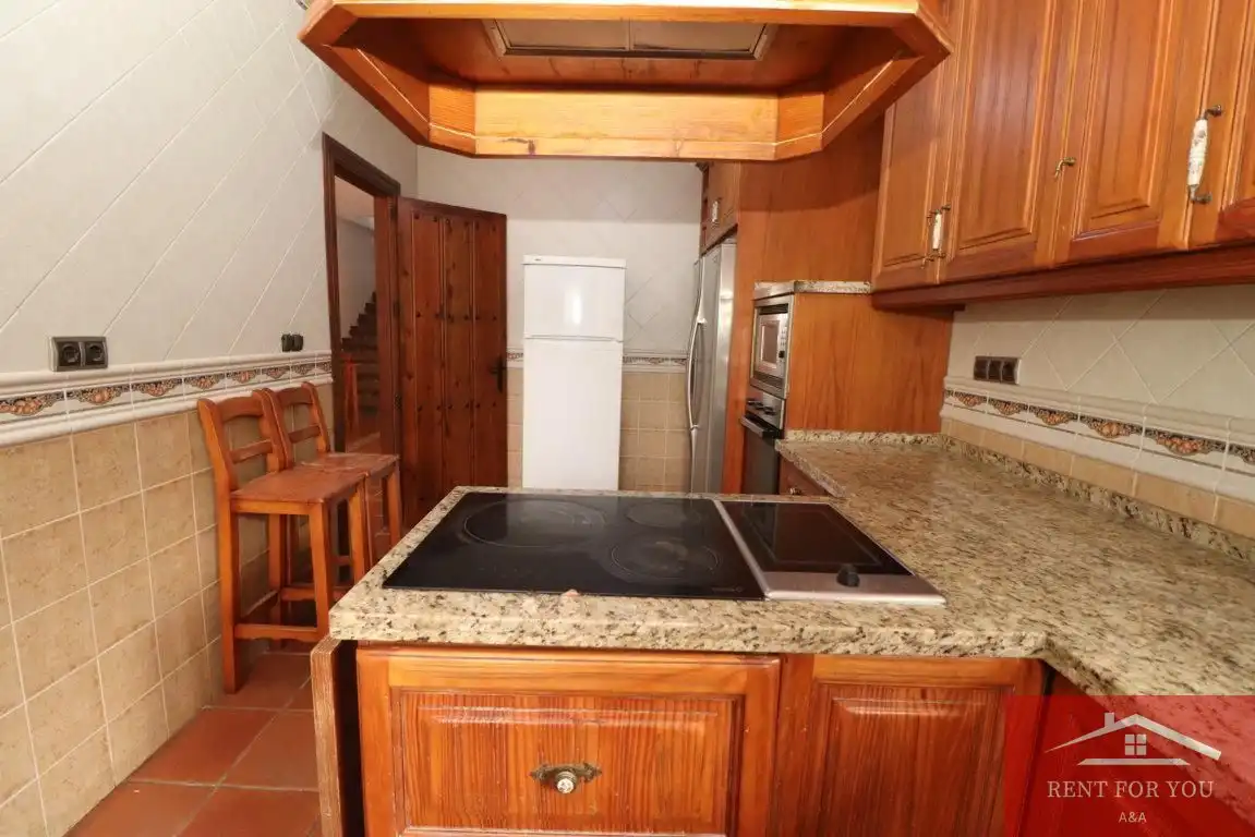 Küche von Haus oder Chalet zur Miete in Coín mit Klimaanlage, Terrasse und Möbliert
