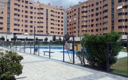 Piscina de Àtic en venda en Valladolid Capital amb Calefacció, Jardí privat i Terrassa