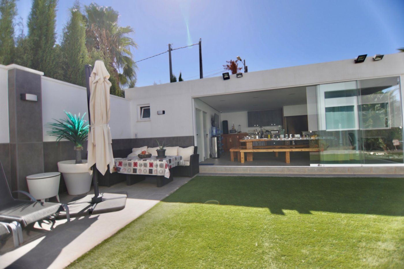 Jardín de Casa o chalet en venta en Elda con Aire acondicionado y Terraza