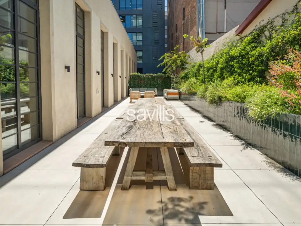 Terrassa de Casa o xalet en venda en Barcelona amb Aire condicionat i Terrassa
