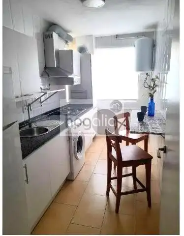 Küche von Wohnung zur Miete in Sevilla mit Klimaanlage, Terrasse und Möbliert
