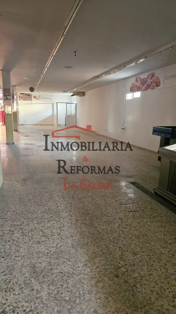 Buildings for sale in Mocejón