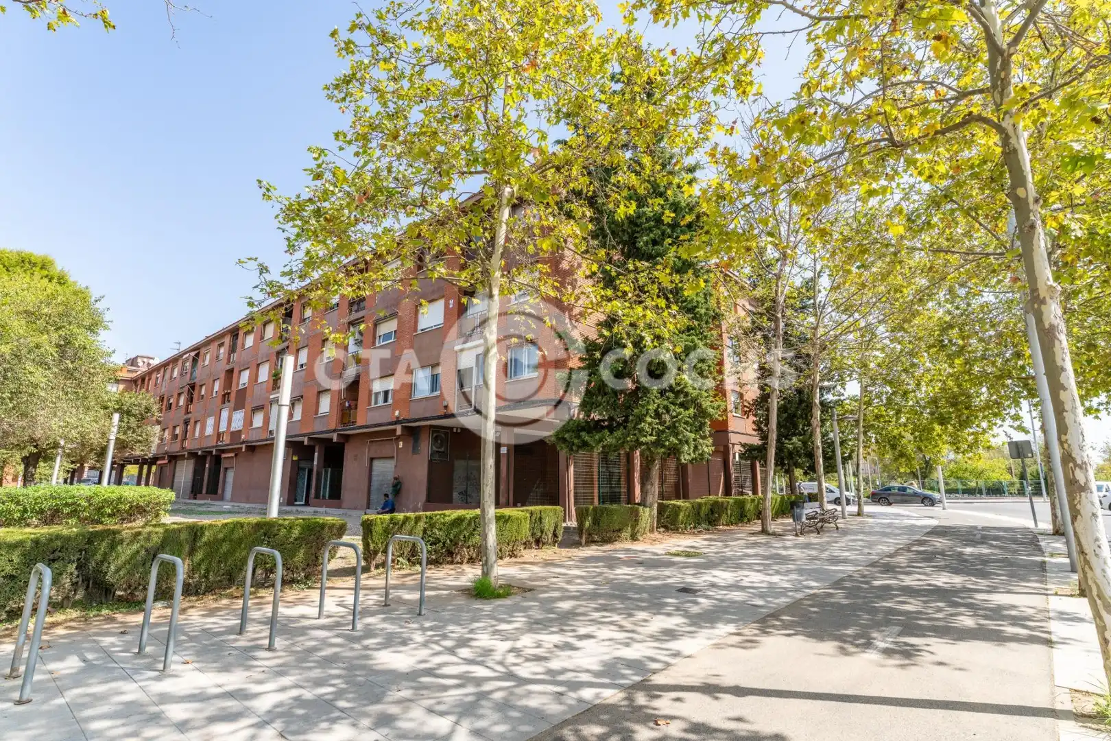 Außenansicht von Wohnung zum Verkauf in Tarragona mit Klimaanlage und Balkon