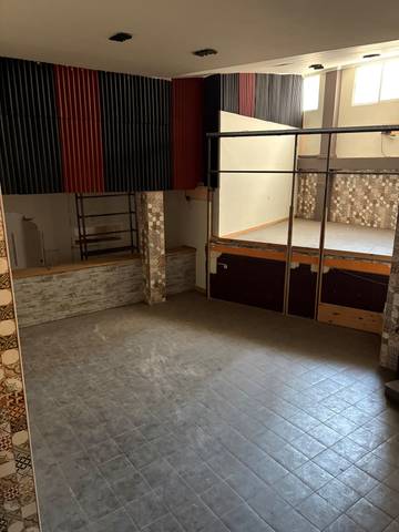 Local comercial en Alquiler en Avenida Pintor Baeza en Altozano - Conde Lumiares