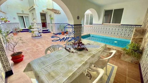 Casa en el centro con piscina, image 5