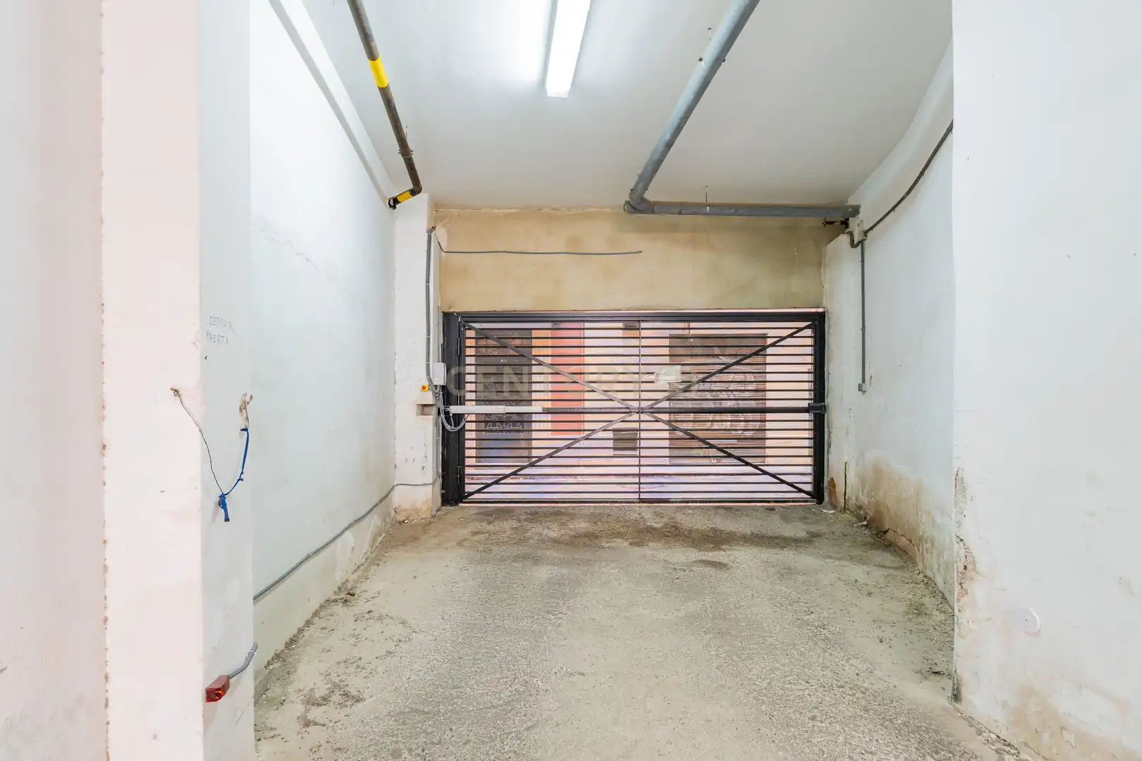 Aparcament de Apartament en venda en Valencia amb Aire condicionat, Forn i Rentadora