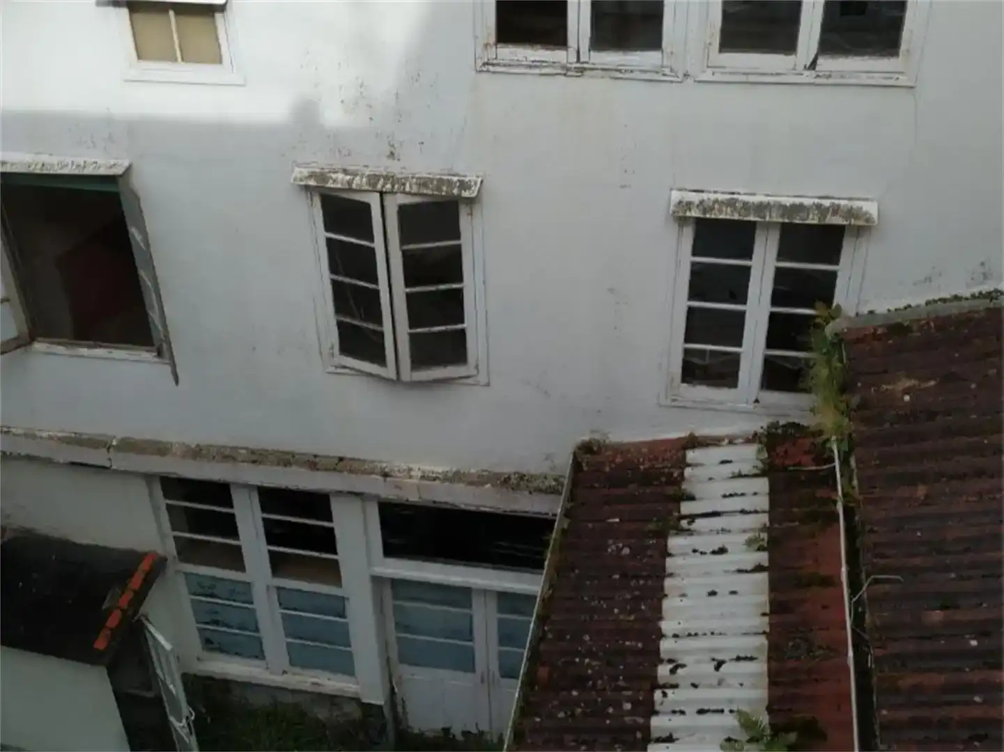 Vista exterior de Casa o chalet en venta en O Valadouro   con Balcón