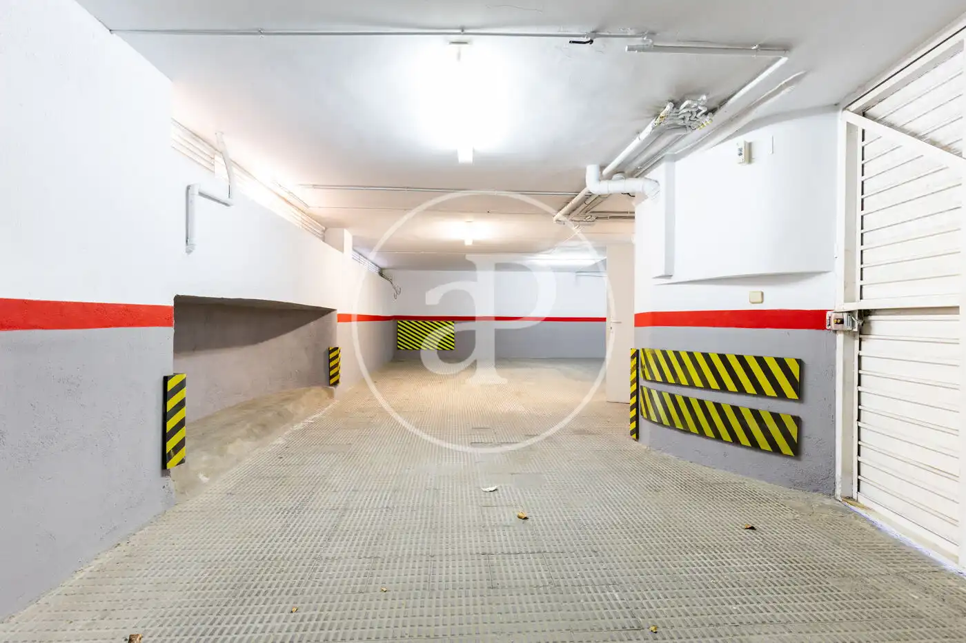 Parking of Detached homes for sale in Sant Cugat del Vallès  with Air Conditioner, Heating and Private garden