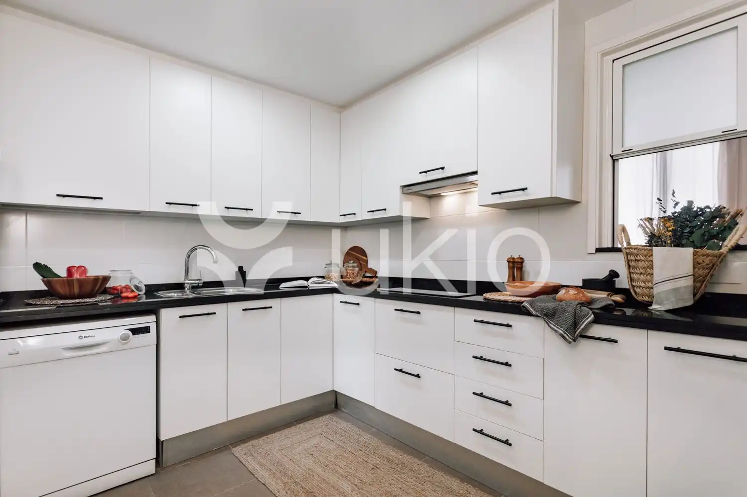 Apartment with terrace to rent in Carrer de Villarroel, imagen 3