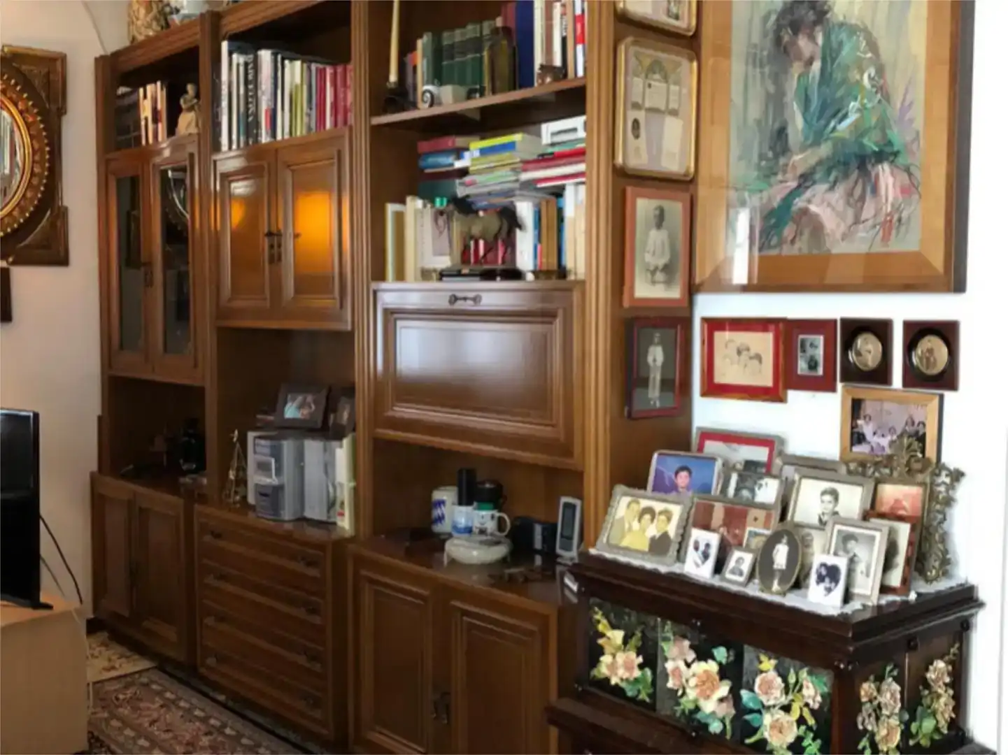 Sala d'estar de Casa o xalet en venda en Granollers amb Aire condicionat, Jardí privat i Moblat