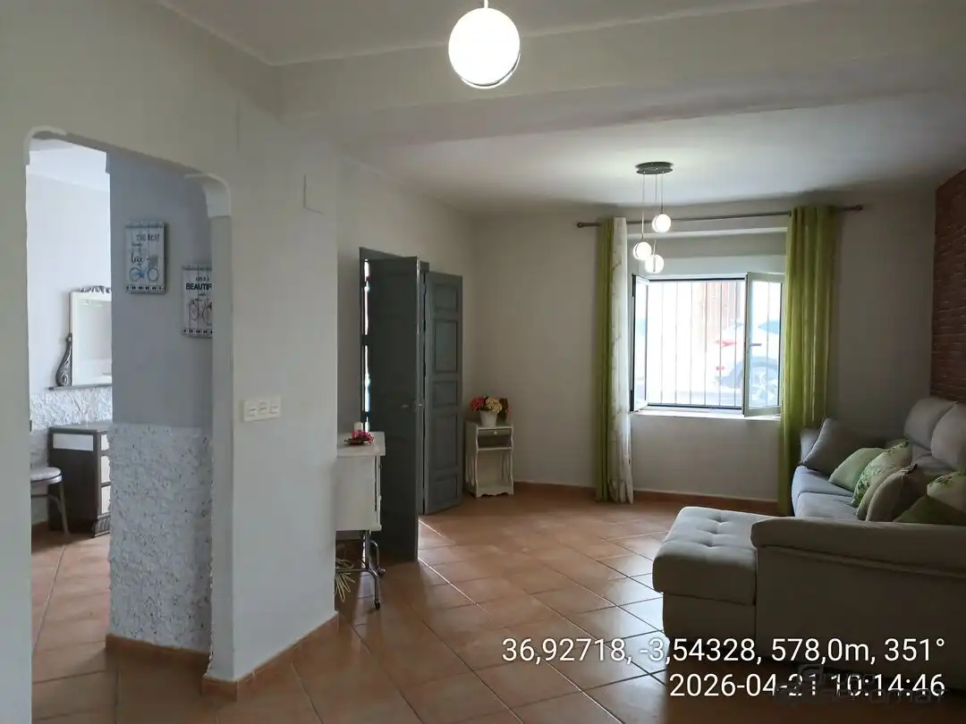 Sala de estar de Casa adosada en venta en Lecrín con Jardín privado, Terraza y Trastero