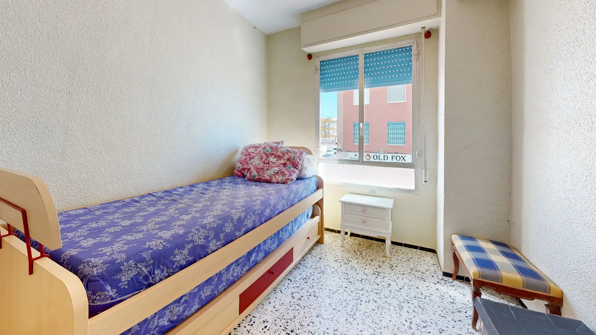 Habitación de Piso en venta en Santa Pola con Terraza y Amueblado