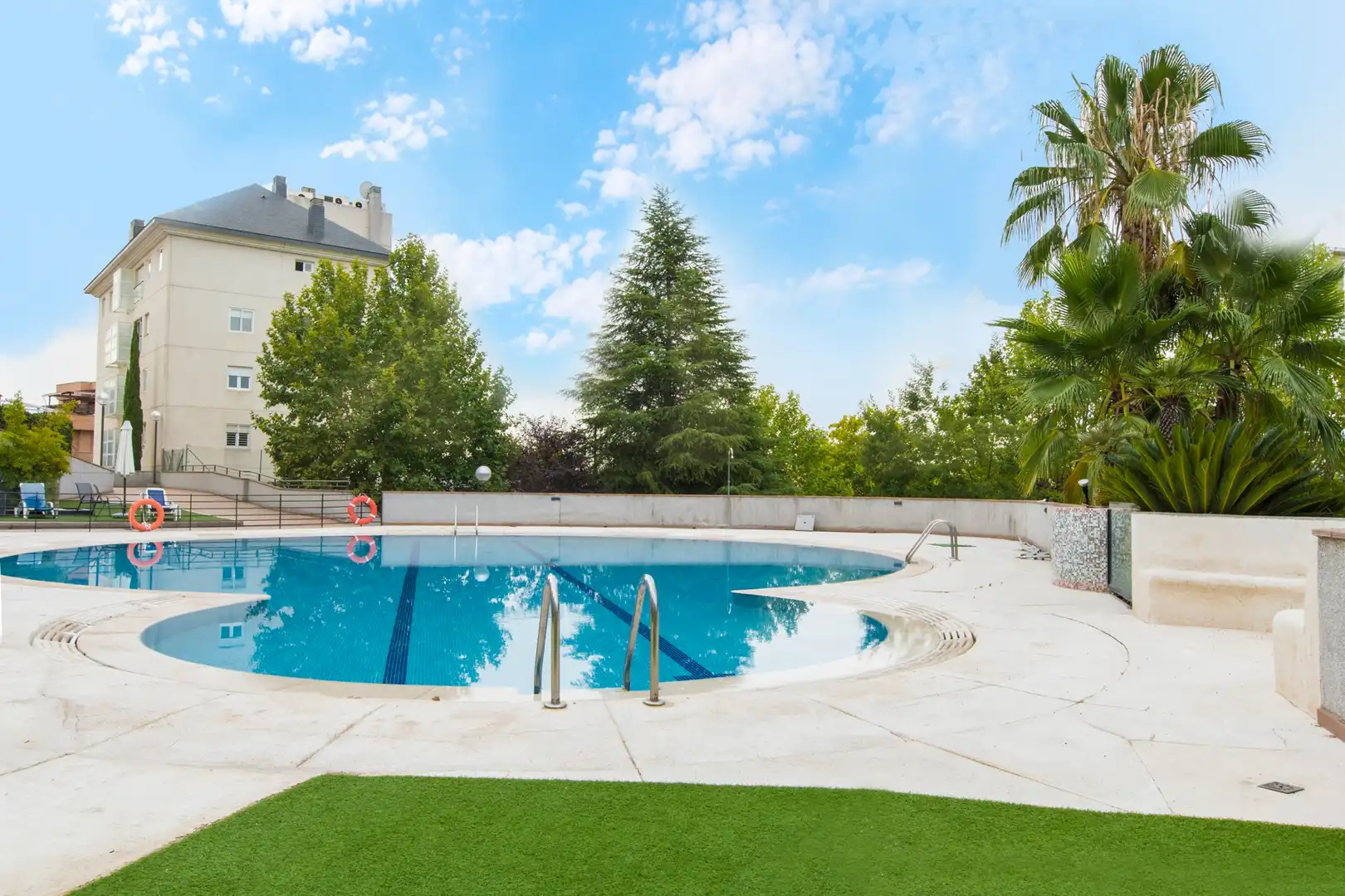 Appartamento con piscina in affitto a Calle María Moliner 13, imagen 16