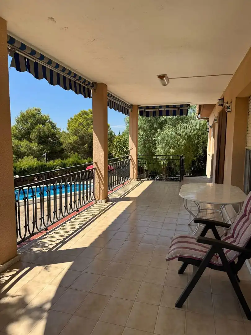 Terraza de Casa o chalet en venta en Torrent con Jardín privado, Terraza y Trastero