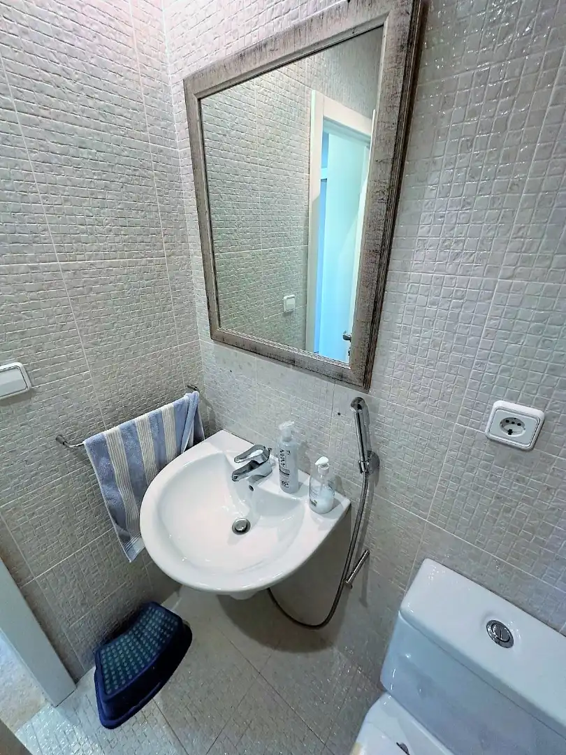 Bany de Apartament de lloguer en Valencia amb Calefacció, Jardí privat i Terrassa