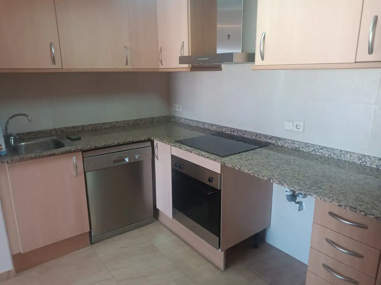 Cocina de Dúplex en venta en Deltebre con Aire acondicionado, Calefacción y Terraza