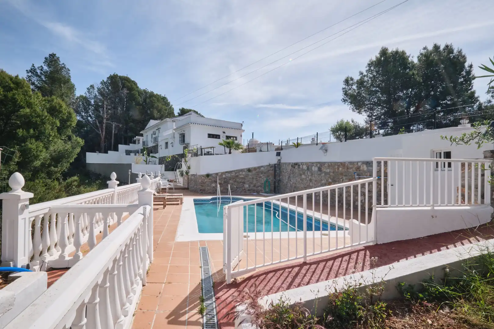 Swimming pool of Houses for sale in Almuñécar  with Air Conditioner, Terrace and Swimming Pool