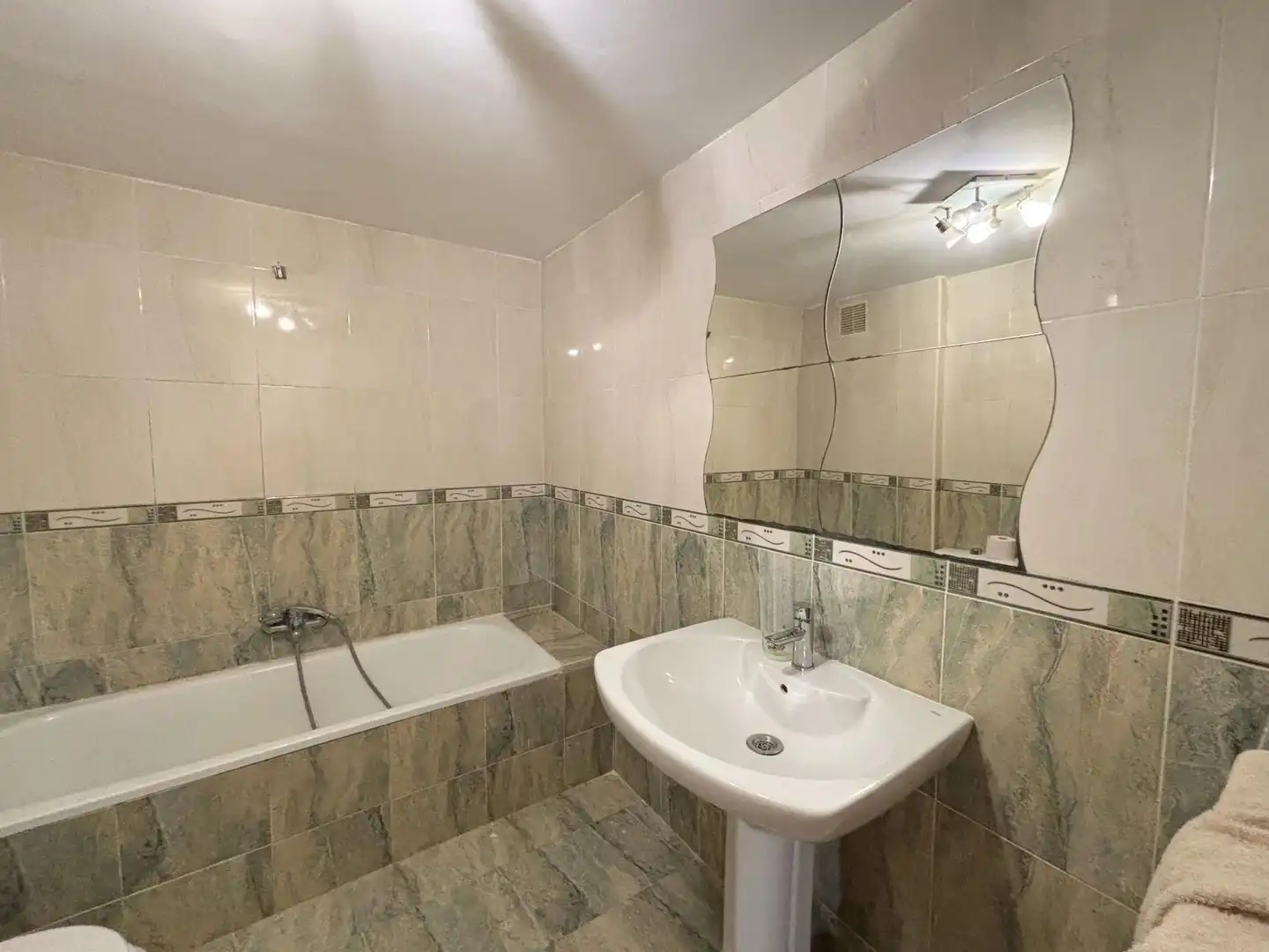 Appartamento con terrazza in vendita a Calle INGENIERO SANCHIZ PUJALTE 19, imagen 5