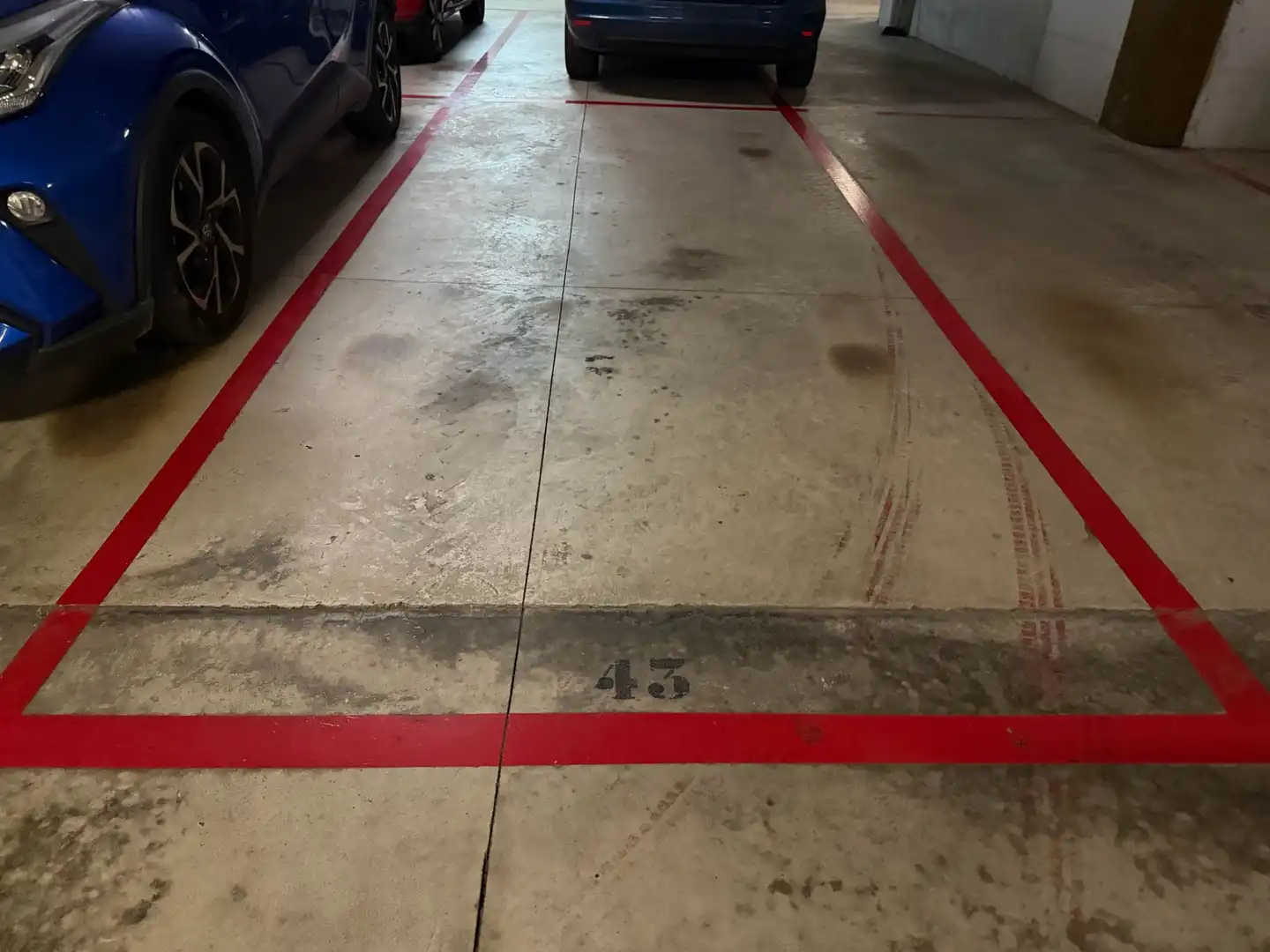 Parking de Piso en venta en Sant Boi de Llobregat con Calefacción, Terraza y Amueblado