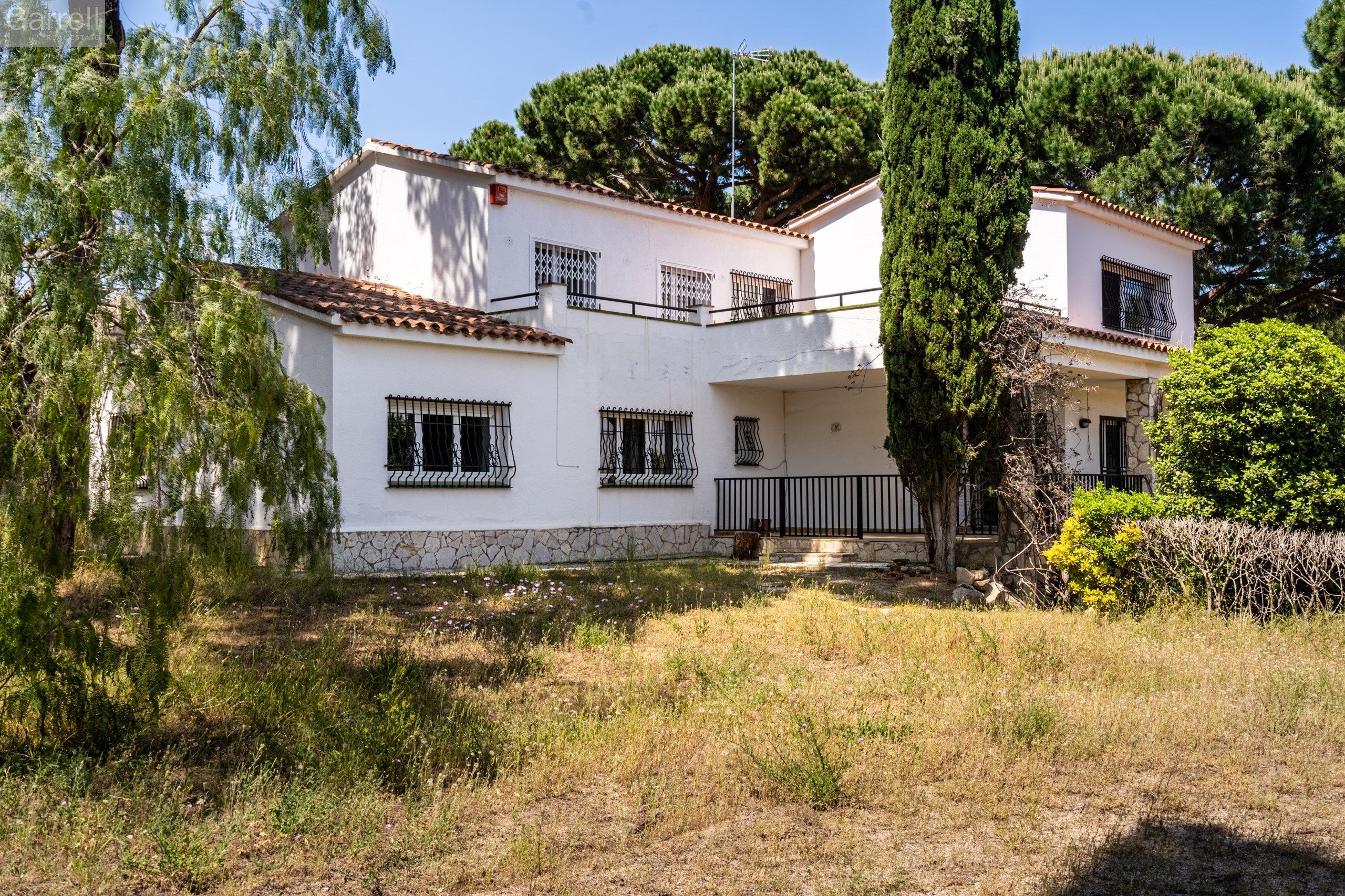 Vista exterior de Casa o xalet en venda en Sant Vicenç de Montalt amb Terrassa i Piscina