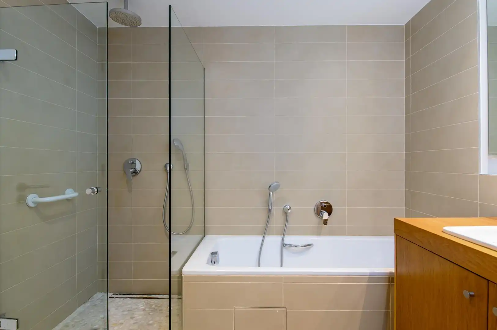 Flat with terrace for sale in BARO DE SANTA MARIA DEL S, imagen 17