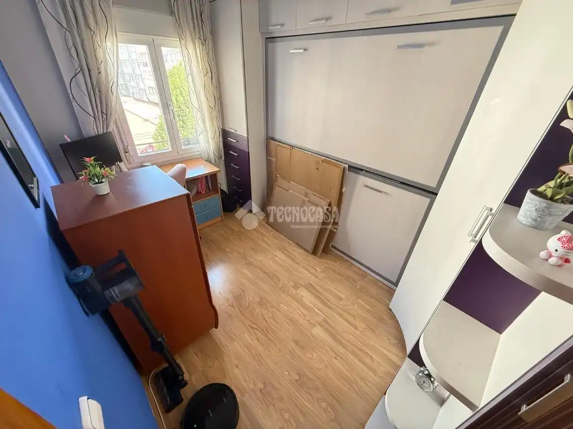 Habitación de Piso en venta en Zaragoza