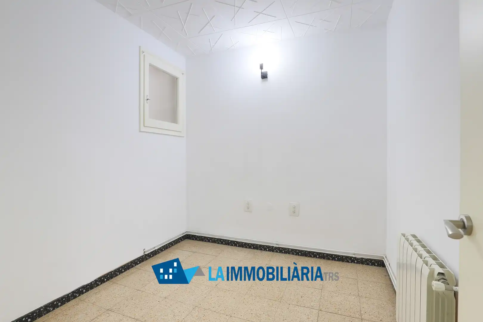 Piso en venta en Terrassa con Aire acondicionado, Calefacción y Terraza