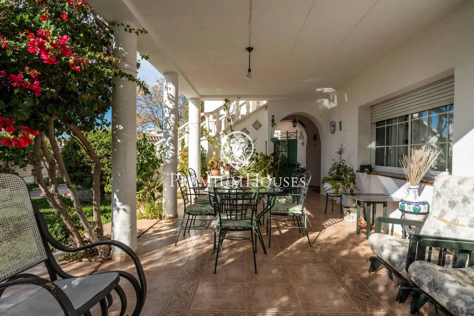 Terrassa de Casa o xalet en venda en Vilanova i la Geltrú amb Calefacció, Jardí privat i Terrassa