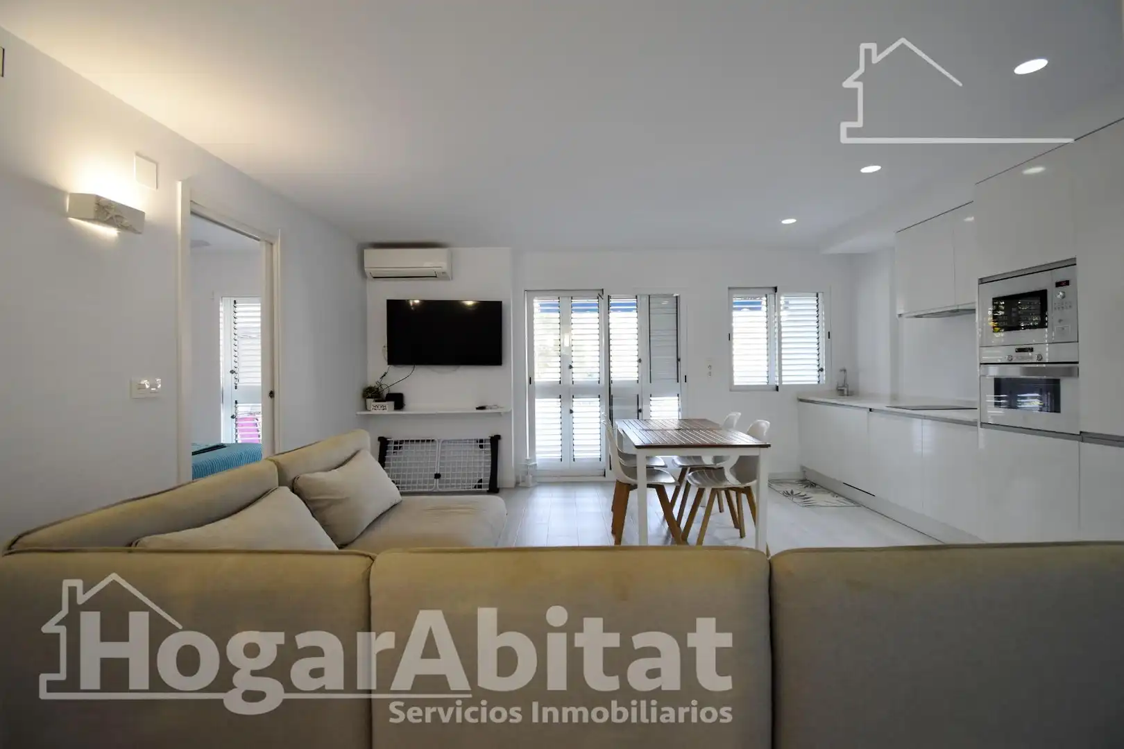 Living room of Flat for sale in Cullera  with Private garden, Terrace and Furnished