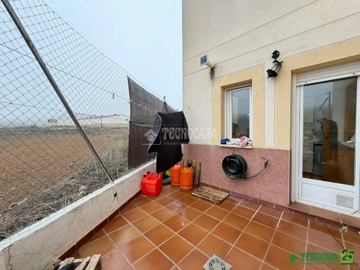 Terrassa de Casa adosada en venda en Uclés amb Aire condicionat i Calefacció