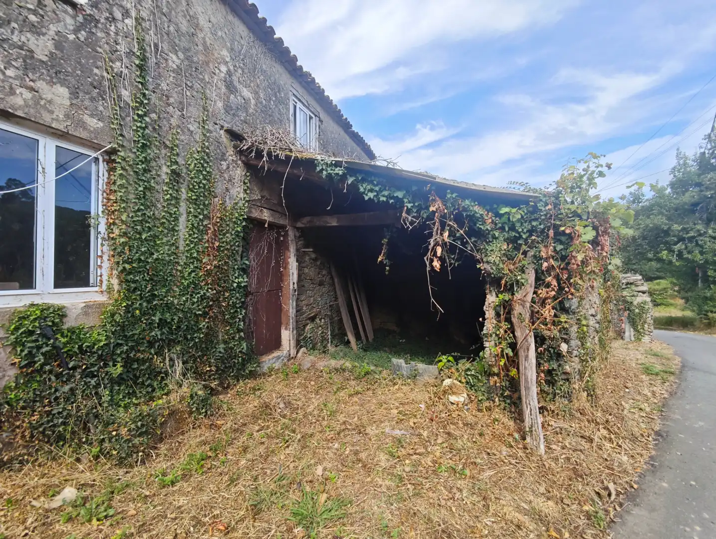 Exterior view of Country homes for sale in Cesuras  with Private garden and Storage room