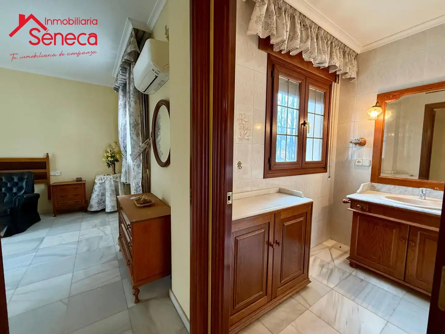 Badezimmer von Haus oder Chalet zum Verkauf in Córdoba mit Terrasse, Möbliert und Balkon