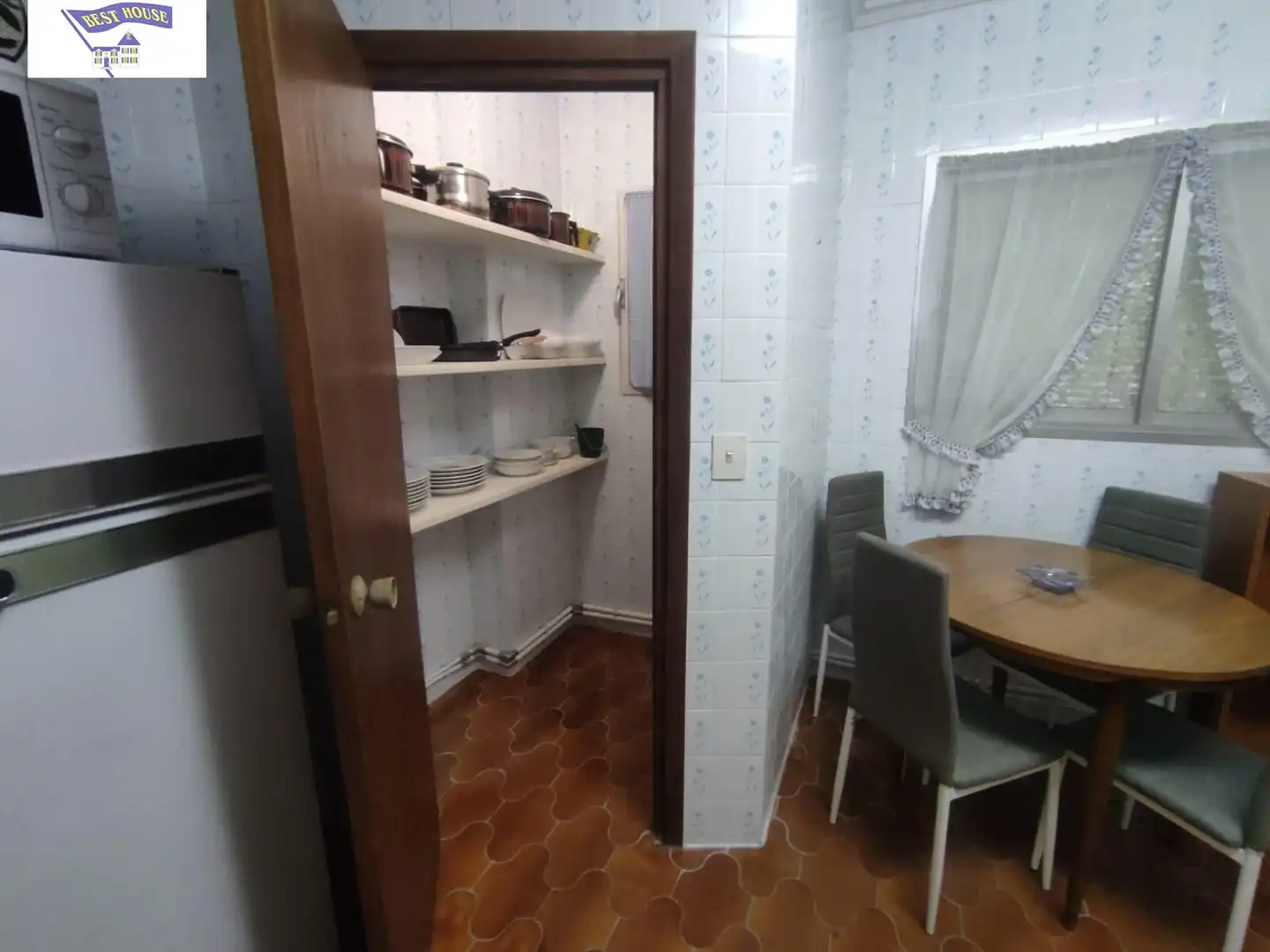 Kitchen of Flat for share in Albacete  with Balcony