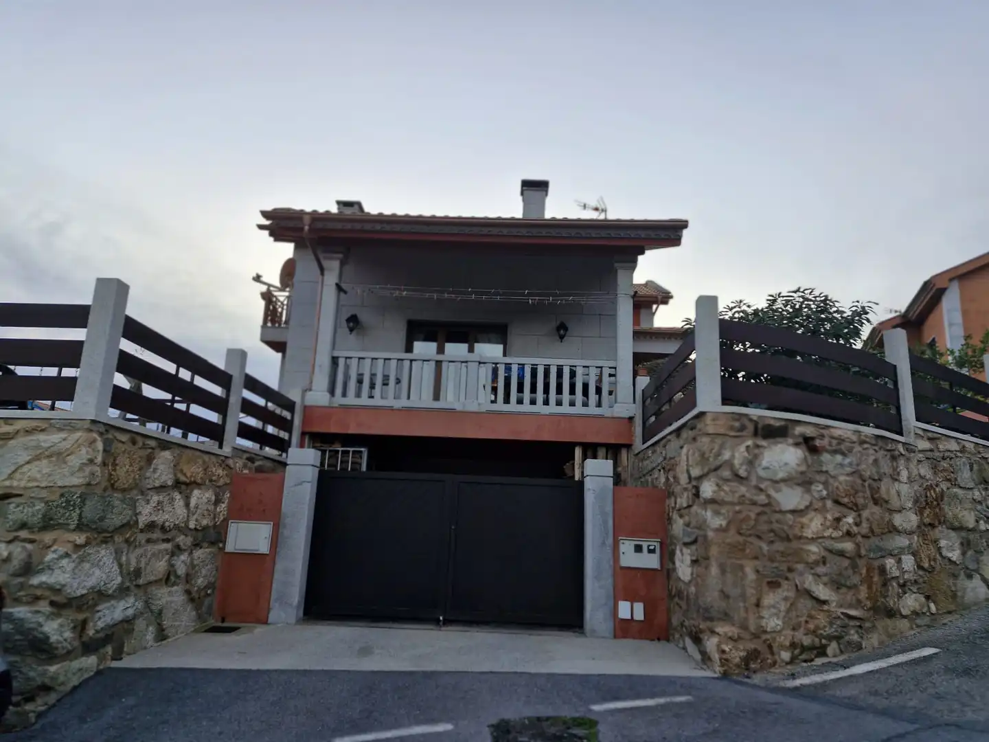 Vista exterior de Casa o chalet en venta en Sanxenxo con Calefacción, Jardín privado y Terraza