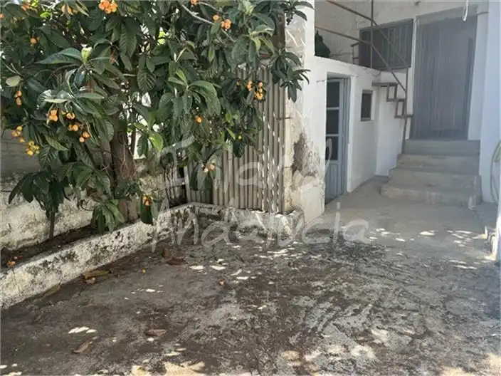 Vista exterior de Casa adosada en venta en Frailes con Trastero y Internet