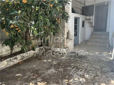 Adossat en venda a Frailes