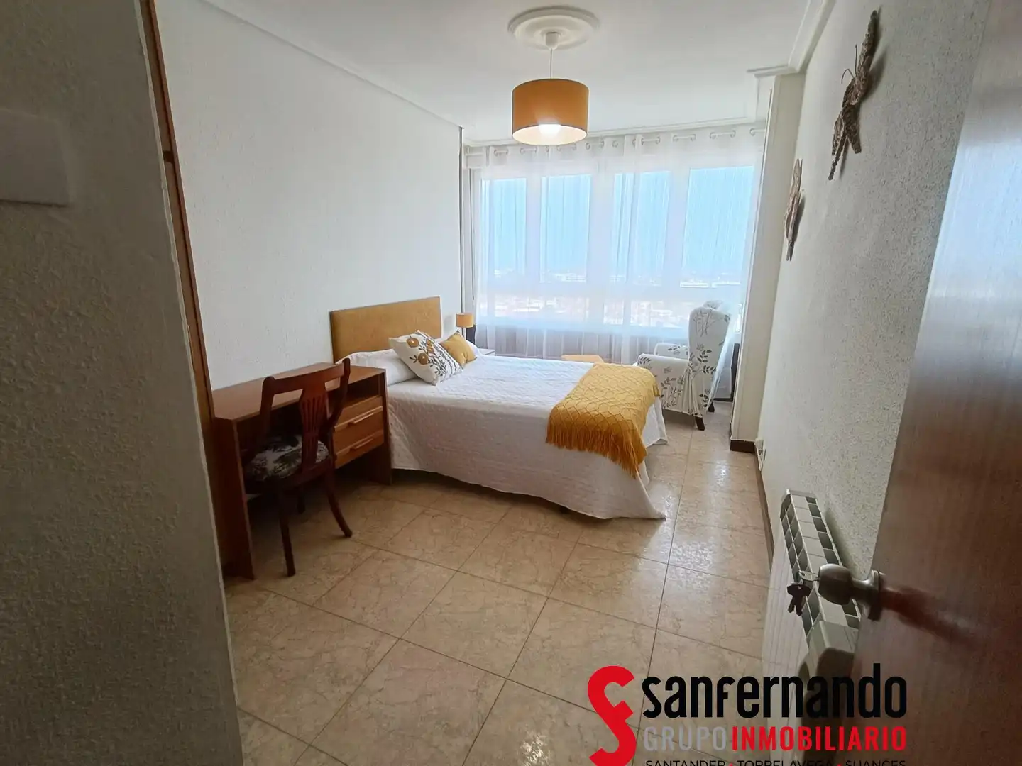 Habitación de Piso de alquiler en Santander con Calefacción y Amueblado