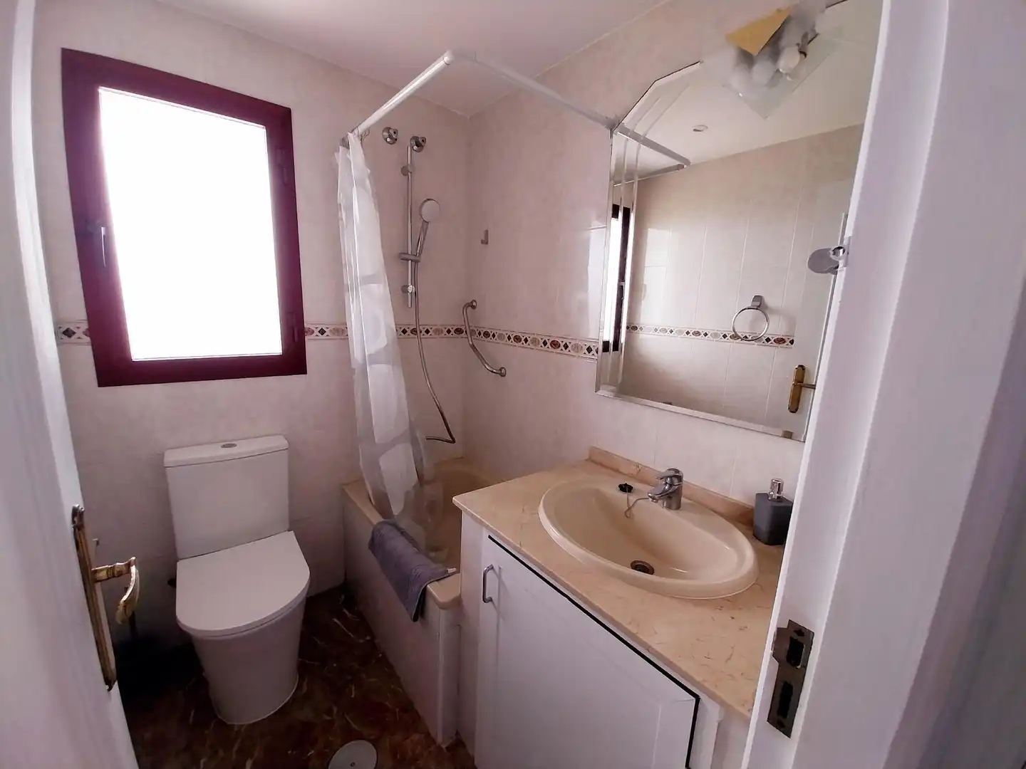 Bany de Apartament en venda en Mijas amb Aire condicionat, Calefacció i Terrassa