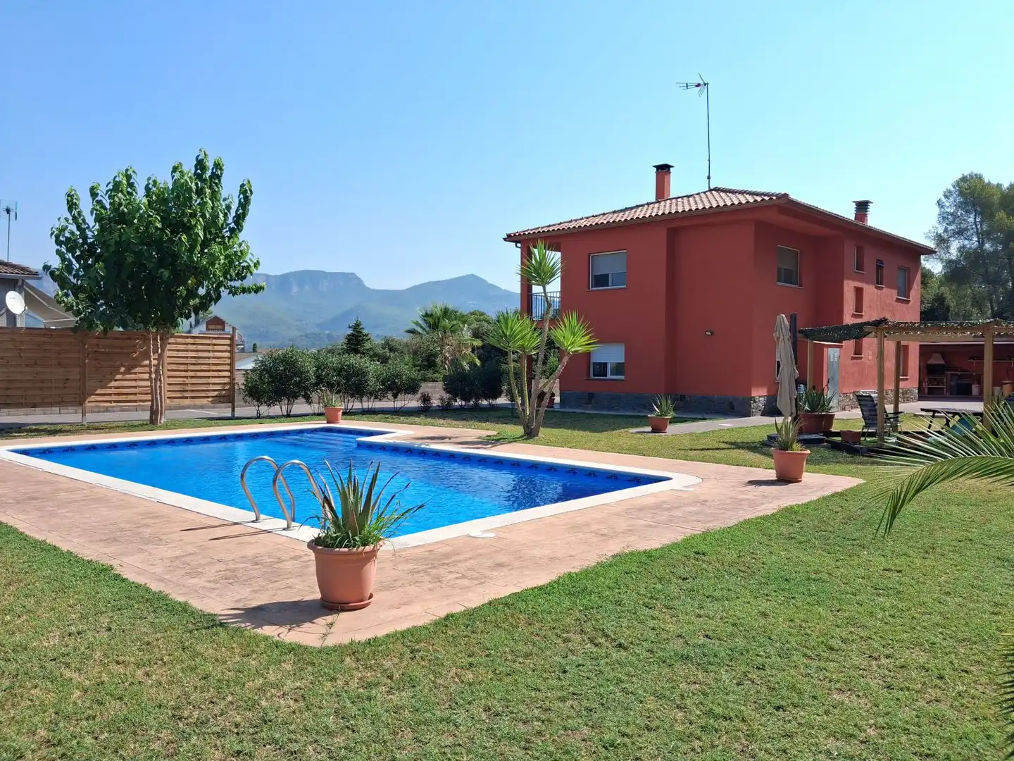 Maison avec piscine à vendre à Bigues i Riells del Fai, imagen 3