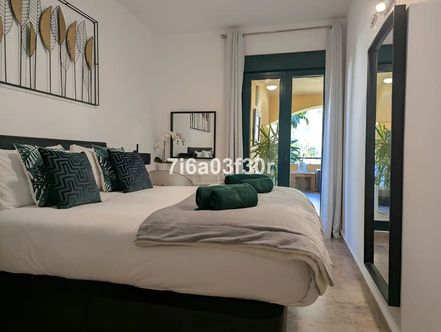 Habitación de Apartamento en venta en Marbella con Aire acondicionado, Terraza y Trastero