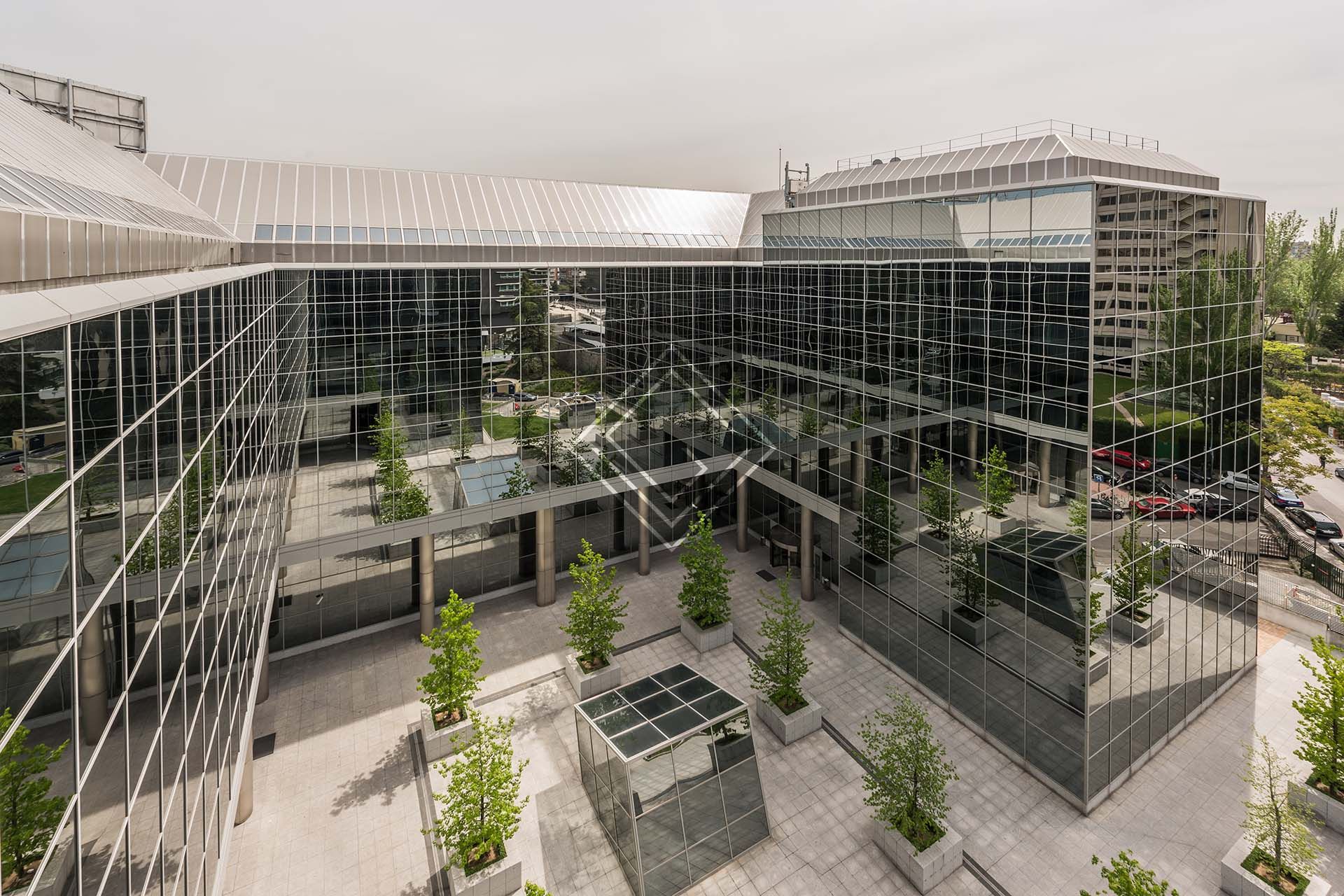 Exterior view of Office to rent in  Madrid Capital  with Air Conditioner and Heating